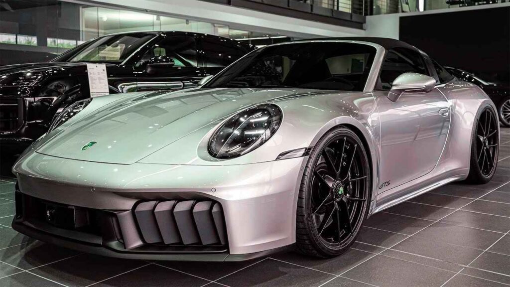 2026 Porsche 911 Targa 4 GTS
