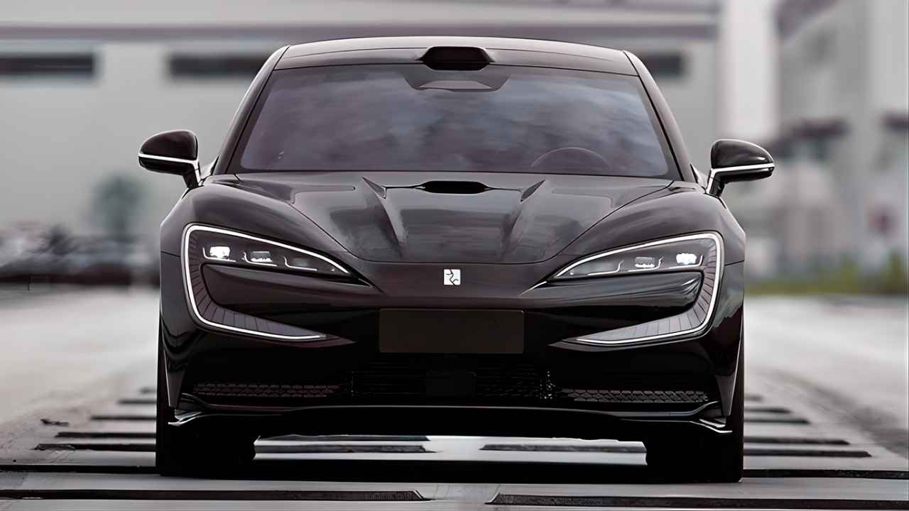 2026 BYD Yangwang U7